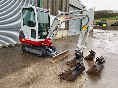 takeuchi mini excavator buckets